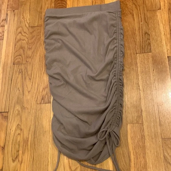 NWT Steve Madden Bb Dakota Cinch by Cinch Skirt in Toffee - Picture 6 of 8